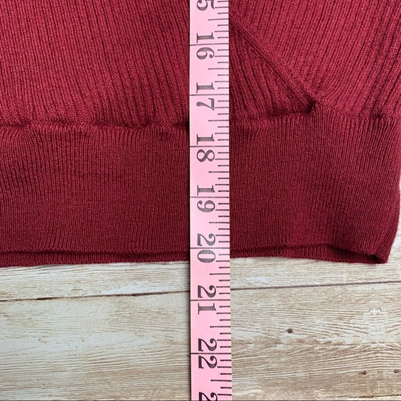 EUC Leith faux wrap sweater burgundy long sleeves Small - Picture 6 of 7